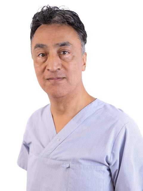 Dr. Shahim